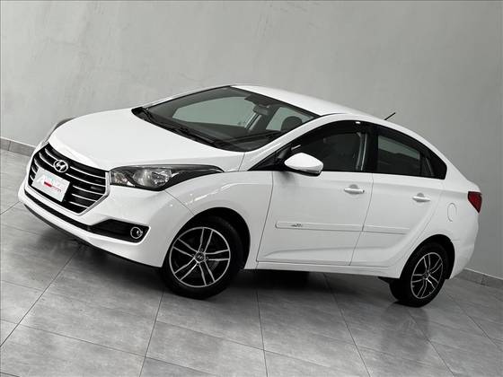 HYUNDAI HB20S 1.0 COMFORT PLUS 12V FLEX 4P MANUAL HYUNDAI HB20S 1.0 COMFORT PLUS 12V FLEX 4P MANUAL